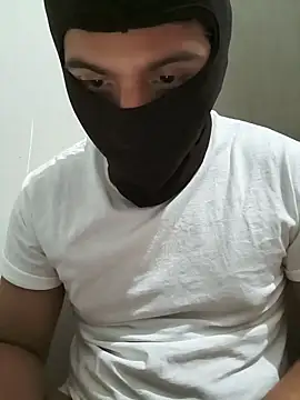 Snapshot of Eddy7988 chatting on 03.21.26 Eddy7988 online show from 03.21.26