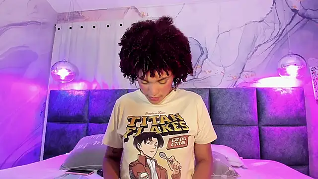 loladupont online show from 03.05.25