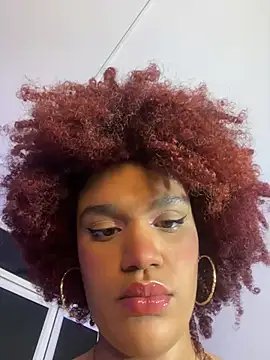 Snapshot of loladupont chatting on 07.03.26 loladupont online show from 07.03.26