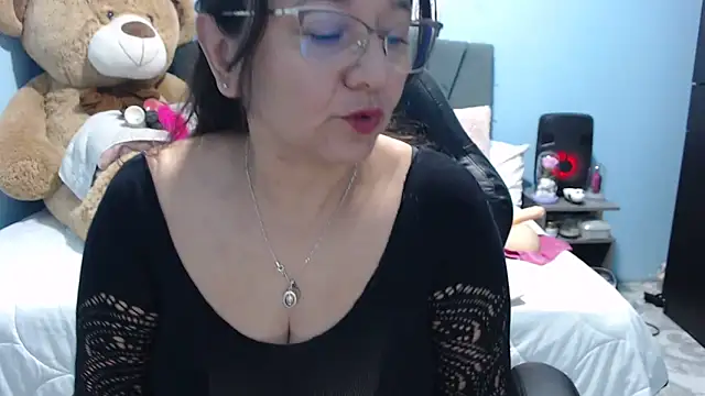 AngelRouss online show from 03.20.26