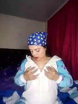 AriaYummy online show from 12.29.24