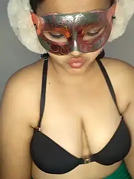 Snapshot of Riya_Stream01 chatting on 01.08.25 Riya Stream01 online show from 01.08.25