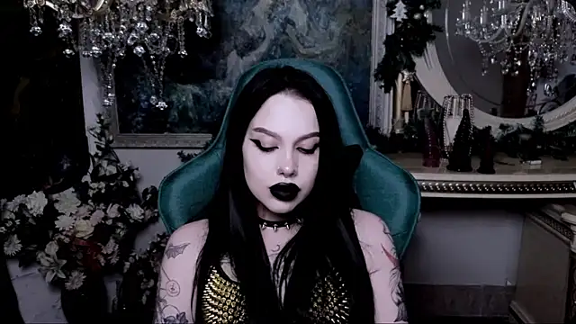 Snapshot of alexx_succubus chatting on 01.31.25 alexx succubus online show from 01.31.25