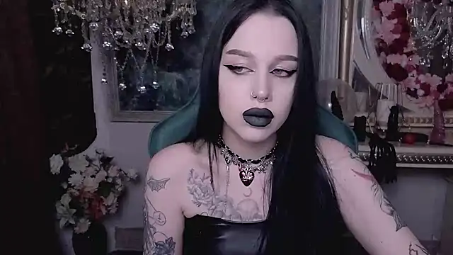 Snapshot of alexx_succubus chatting on 02.06.25 alexx succubus online show from 02.06.25