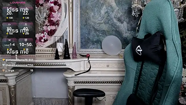 Snapshot of alexx_succubus chatting on 02.17.25 alexx succubus online show from 02.17.25