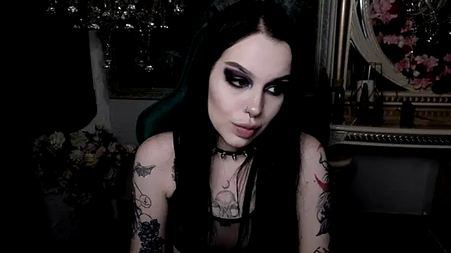 Snapshot of alexx_succubus chatting on 02.23.25 alexx succubus online show from 02.23.25