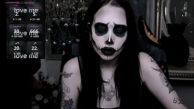 Snapshot of alexx_succubus chatting on 10.02.25 alexx succubus online show from 10.02.25