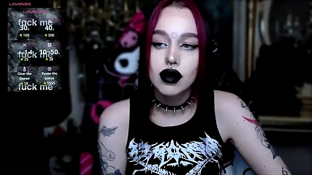 Snapshot of alexx_succubus chatting on 11.21.25 alexx succubus online show from 11.21.25