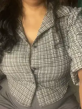 hot menka online show from 01.19.25