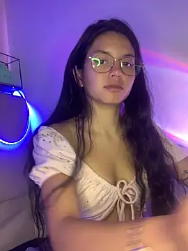 Snapshot of Rosita_forever_ chatting on 02.22.25 Rosita forever online show from 02.22.25