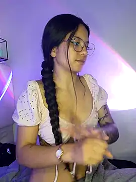 Snapshot of Rosita_forever_ chatting on 03.15.25 Rosita forever online show from 03.15.25