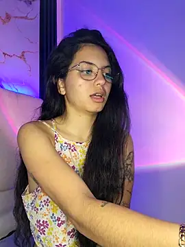 Snapshot of Rosita_forever_ chatting on 03.22.25 Rosita forever online show from 03.22.25