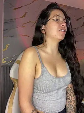 Snapshot of Rosita_forever_ chatting on 09.23.25 Rosita forever online show from 09.23.25