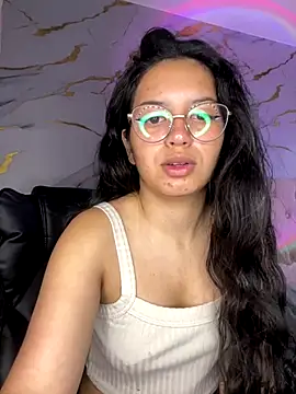 Snapshot of Rosita_forever_ chatting on 10.07.25 Rosita forever online show from 10.07.25