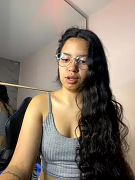 Snapshot of Rosita_forever_ chatting on 12.01.25 Rosita forever online show from 12.01.25