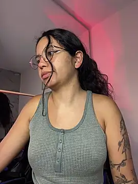 Snapshot of Rosita_forever_ chatting on 01.17.26 Rosita forever online show from 01.17.26