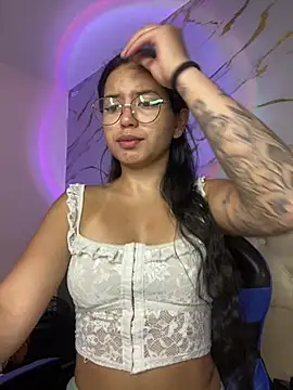 Snapshot of Rosita_forever_ chatting on 01.19.26 Rosita forever online show from 01.19.26