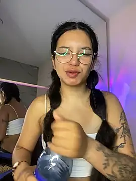 Snapshot of Rosita_forever_ chatting on 02.16.26 Rosita forever online show from 02.16.26