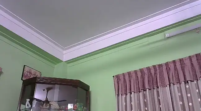 Snapshot of GildanK18 chatting on 03.21.25 GildanK18 online show from 03.21.25