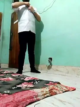 Snapshot of GildanK18 chatting on 02.26.26 GildanK18 online show from 02.26.26