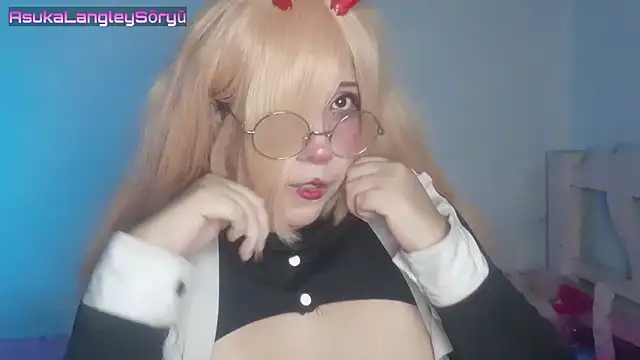 Snapshot of AsukaLangleySoryu chatting on 03.09.25 AsukaLangleySoryu online show from 03.09.25