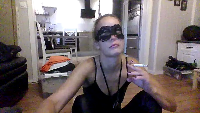 Snapshot of Kennethkine chatting on 09.15.25 Kennethkine online show from 09.15.25