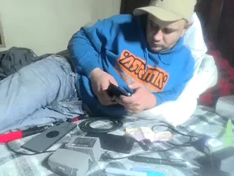 Snapshot of party51502 chatting on 12.29.24 party51502 online show from 12.29.24