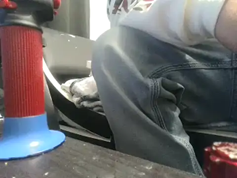 Snapshot of party51502 chatting on 02.17.25 party51502 online show from 02.17.25