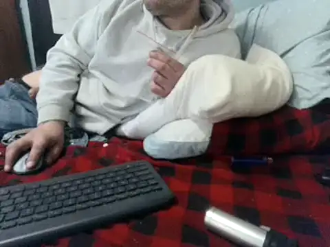 Snapshot of party51502 chatting on 02.01.26 party51502 online show from 02.01.26