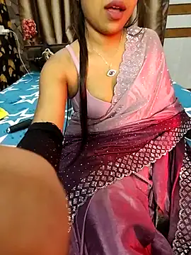 Snapshot of Little__Lia chatting on 02.17.25 Little Lia online show from 02.17.25