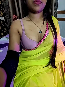 Snapshot of Little__Lia chatting on 03.20.25 Little Lia online show from 03.20.25