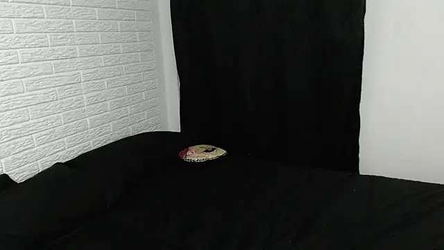 rousstattoo online show from 01.04.25