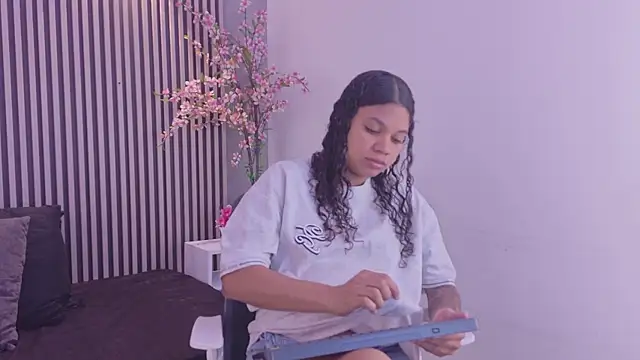 GysellHanson online show from 07.14.26