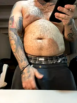 Snapshot of El_Titan1998 chatting on 09.21.25 El Titan1998 online show from 09.21.25