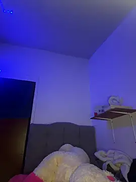 Snapshot of BlueStoneX chatting on 02.03.25 BlueStoneX online show from 02.03.25