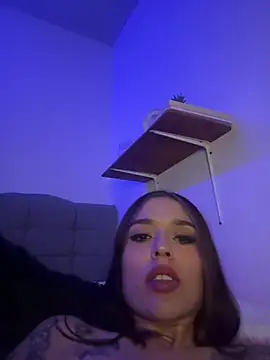 Snapshot of BlueStoneX chatting on 02.12.25 BlueStoneX online show from 02.12.25