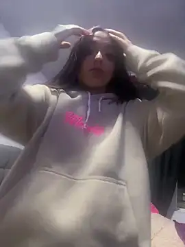 Snapshot of BlueStoneX chatting on 02.24.25 BlueStoneX online show from 02.24.25