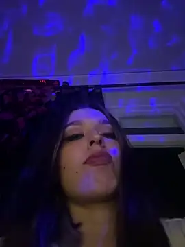 Snapshot of BlueStoneX chatting on 02.26.25 BlueStoneX online show from 02.26.25