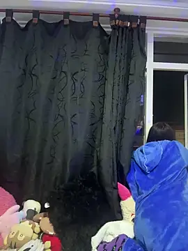 Snapshot of BlueStoneX chatting on 03.06.25 BlueStoneX online show from 03.06.25