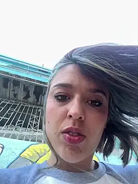 Snapshot of BlueStoneX chatting on 03.20.25 BlueStoneX online show from 03.20.25