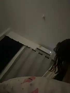 Snapshot of BlueStoneX chatting on 03.22.25 BlueStoneX online show from 03.22.25