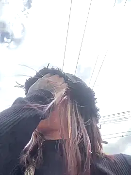 Snapshot of BlueStoneX chatting on 10.19.25 BlueStoneX online show from 10.19.25