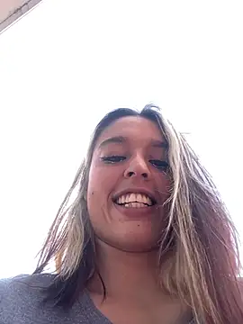 Snapshot of BlueStoneX chatting on 11.27.25 BlueStoneX online show from 11.27.25