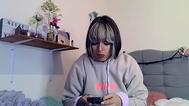 Snapshot of BlueStoneX chatting on 03.16.26 BlueStoneX online show from 03.16.26