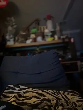 Jefloves68 online show from 04.18.26