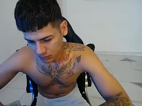 Clyde019 online show from 12.30.24