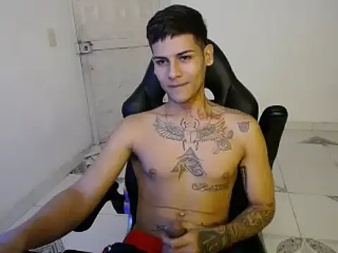 Clyde019 online show from 01.01.25