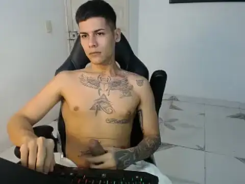 Clyde019 online show from 02.11.25