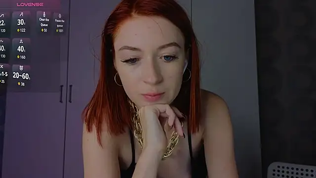 Cuteroxyfoxy online show from 06.20.26