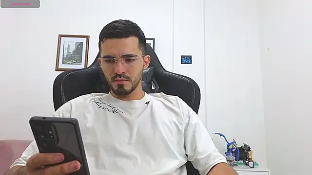 Massimoo 07 online show from 10.25.25